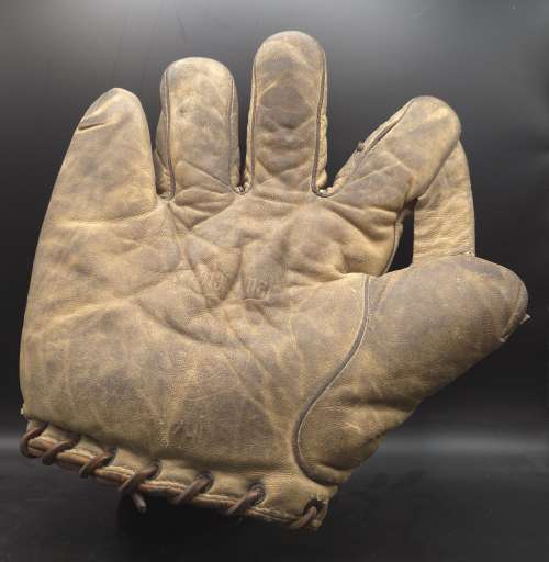 Howard 1 Inch Web Lefty Front