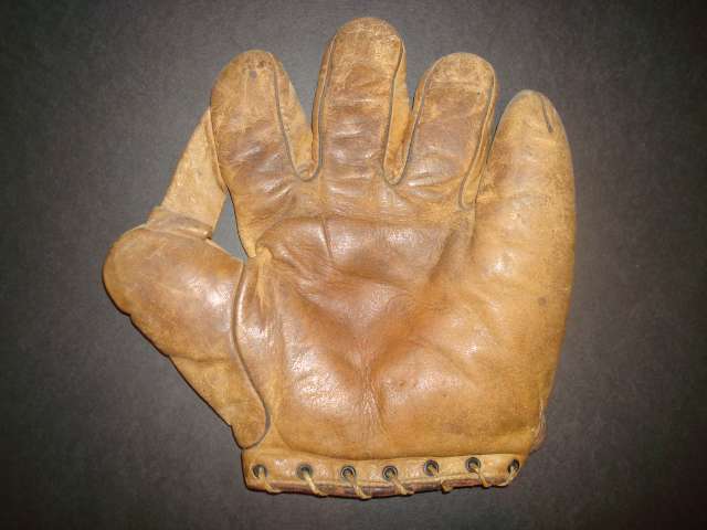 Marshall Wells Hardware 1 Inch Web Front