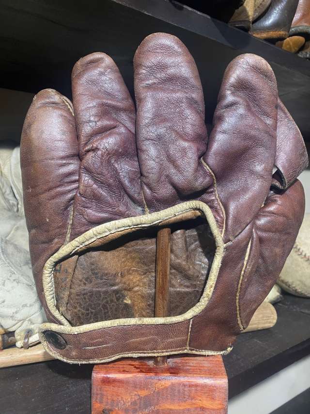 Professional Model 1 Inch Web Back