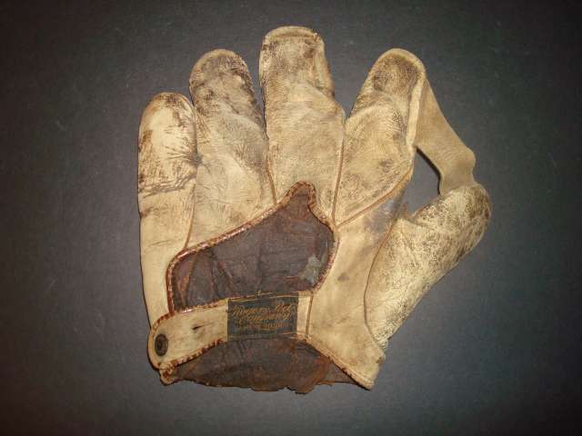 Rogers Peet Company 1 Inch Web Back