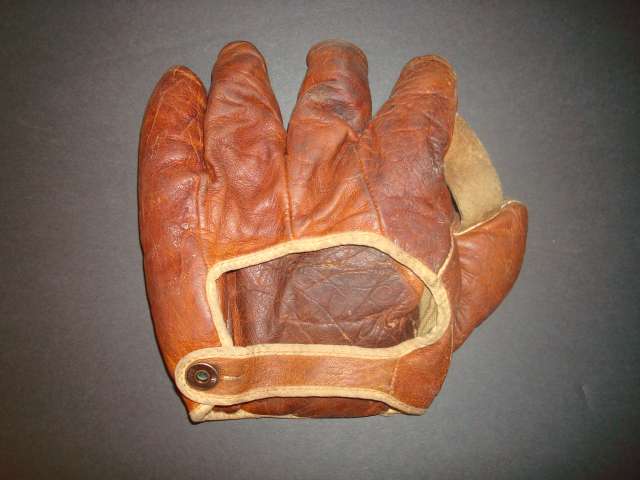 Schoverling, Daly & Gales G25 1 Inch Web Back