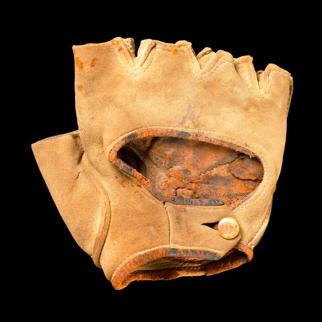 c. 1880's Fingerless Glove Front