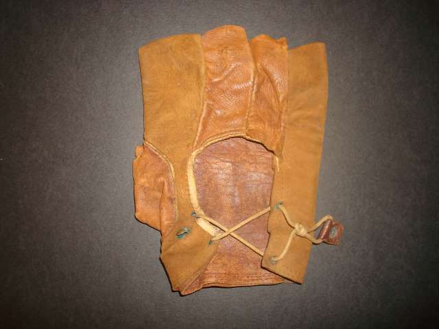 c. 1880's-90's Irwin Fingerless Glove Back