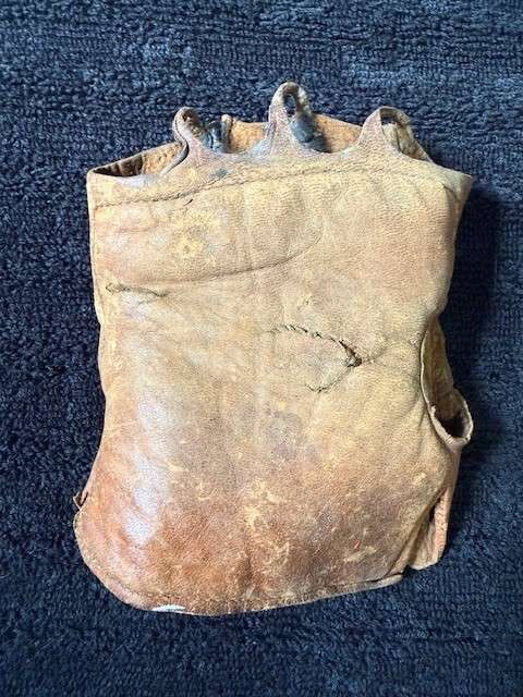 1890's Spalding Fingerless Glove Front