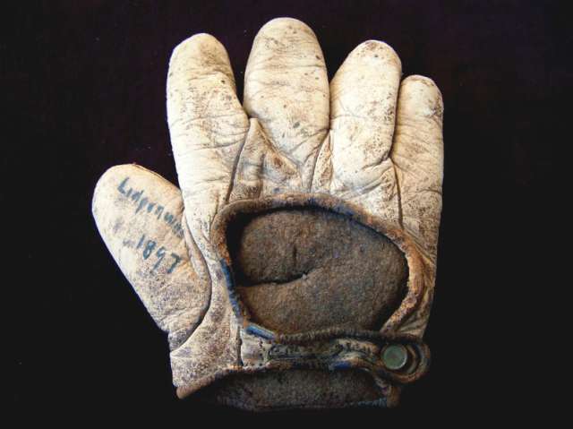 c. 1890's Webless Crescent Lefty Back