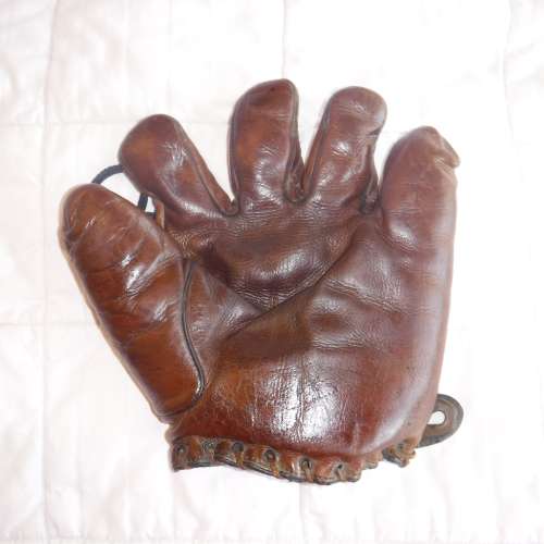 Myril Hoag W W102 Front