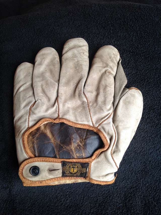 Alex Taylor Full Web Back