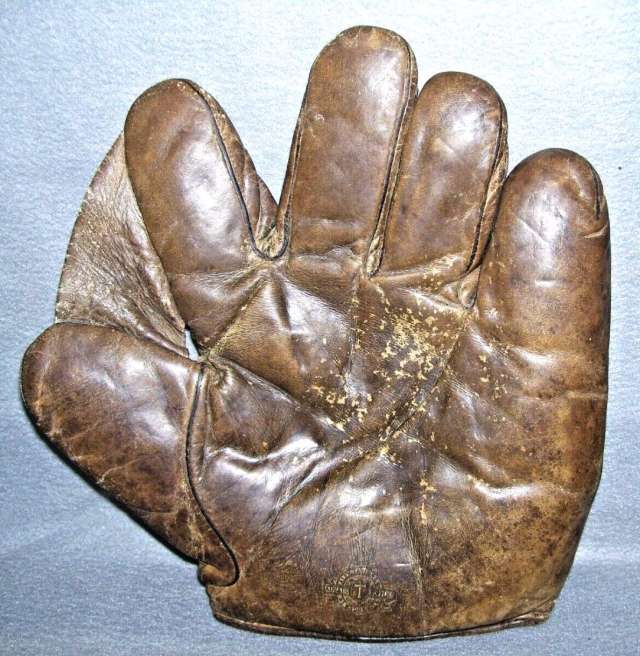 Alex Taylor Full Web Front