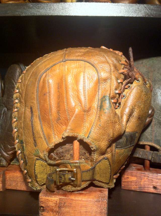 Alex Taylor League Model Basemitt Back