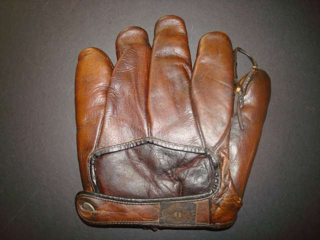 Waite Hoyt Alex Taylor Back