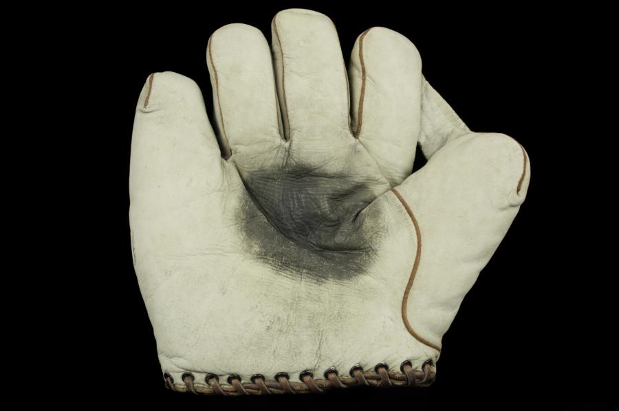 Babe Ruth Gloves