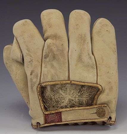 Babe Ruth Spalding 1 Inch Web Game Used Back