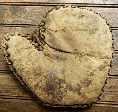 Babe Ruth Spalding 2B Home Run Special Basemitt Front