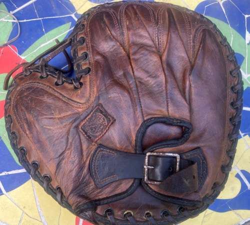 Babe Ruth Spalding C5 Home Run Special Catchers Mitt Back