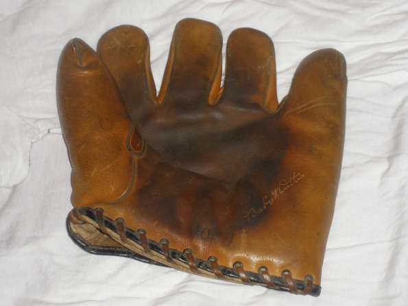 Babe Ruth Spalding Light Brown Front