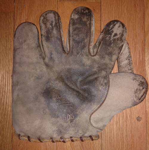 Babe Ruth Thomas E. Wilson 605 Lefty Front
