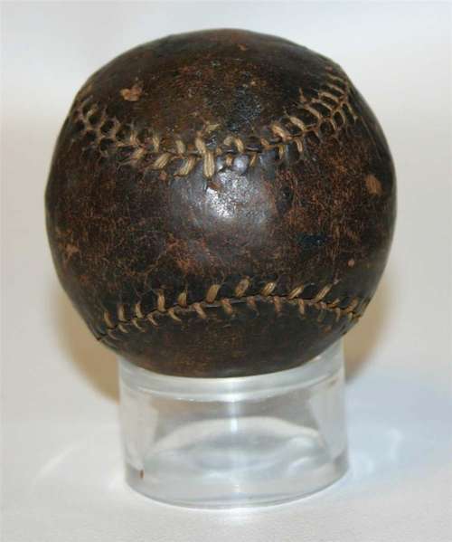 19th Century Figure 8 Unknown 106