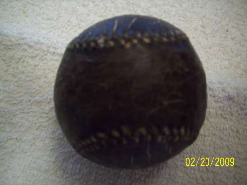 19th Century Figure 8 Unknown 70