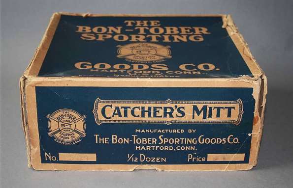 Bon Tober Catchers Mitt Box