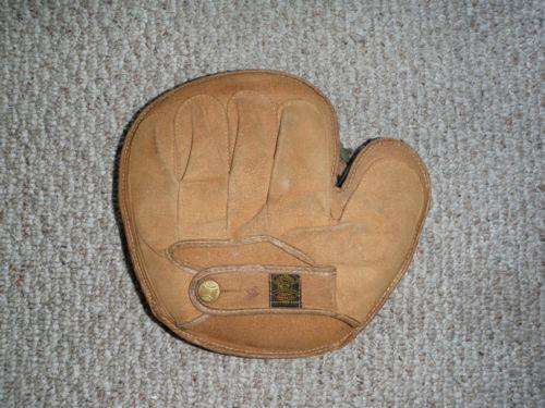 Bon Tober Youth Catchers Mitt Back