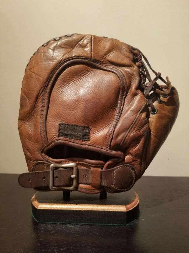 Charlie Grimm Davega Basemitt Back