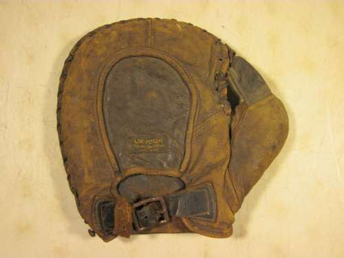 Davega Basemitt Back
