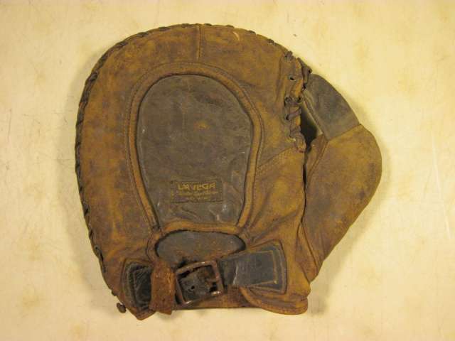 Davega Basemitt Back