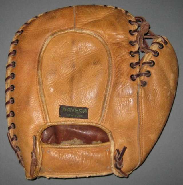 George Grantham Davega Back