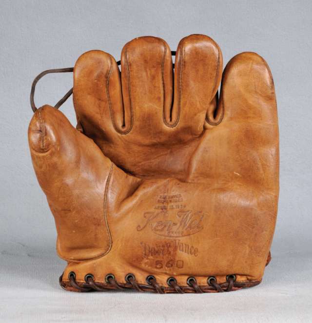 Dazzy Vance Ken Wel 560 Front