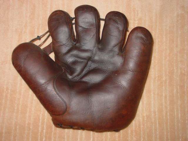 Dazzy Vance Ken Wel Front