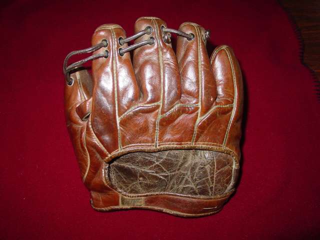 Dazzy Vance Ken Wel Lefty Back