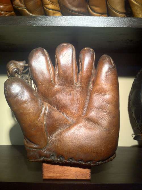 Dazzy Vance Ken Wel World Champions Model Front