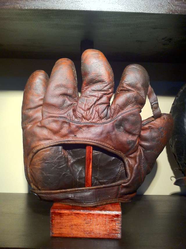 Denkert 1 Inch Cut Web Back