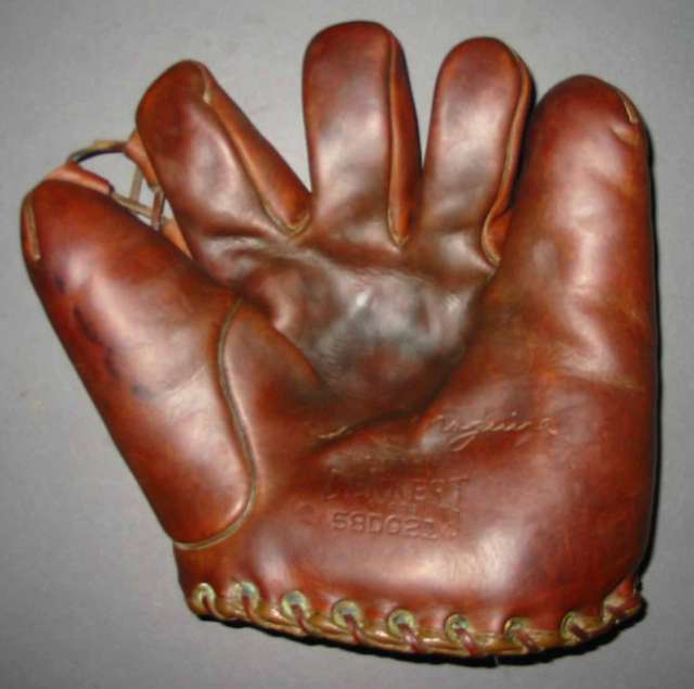 Freddie Maguire Denkert 58DG21 Front