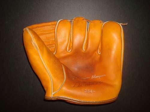 Henry Hank Thompson Denkert G54 Front