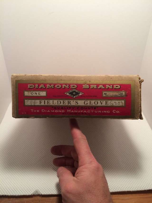 Diamond Box Front