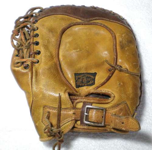 Gus Suhr D&M Decker Patent Basemitt Lefty Back