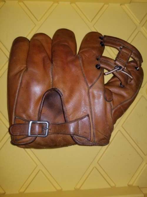 Billy Myers D&M DG31 Back