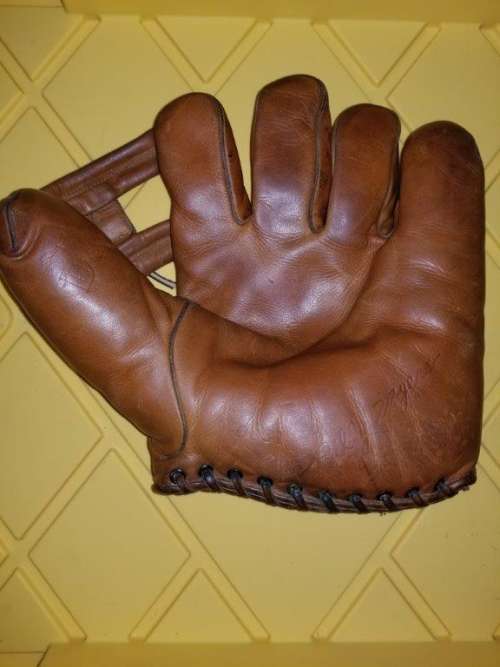 Billy Myers D&M DG31 Front