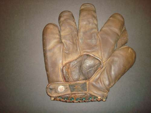 Casey Stengel D&M JG32 Back