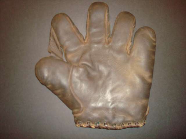 Casey Stengel D&M JG32 Front