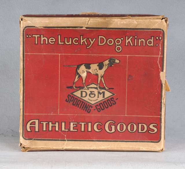 D&M 707 Catchers Mitt Box