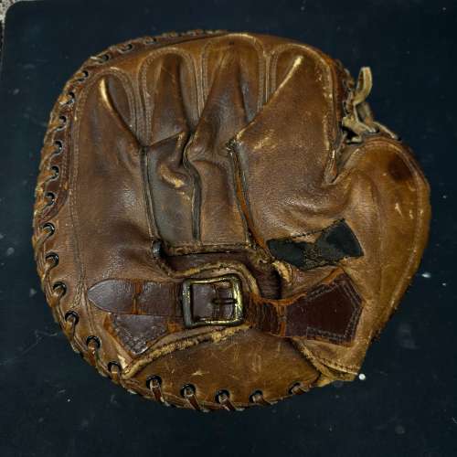 Oscar Stanage D&M Catchers Mitt Back