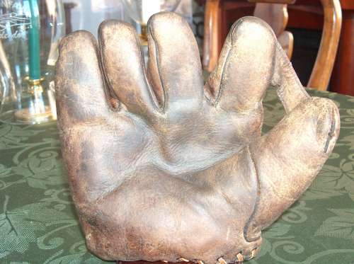 D&M 1 Inch Web Brown Lefty Front