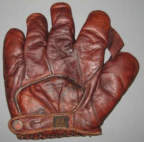 D&M 1 Inch Web Burgundy Back