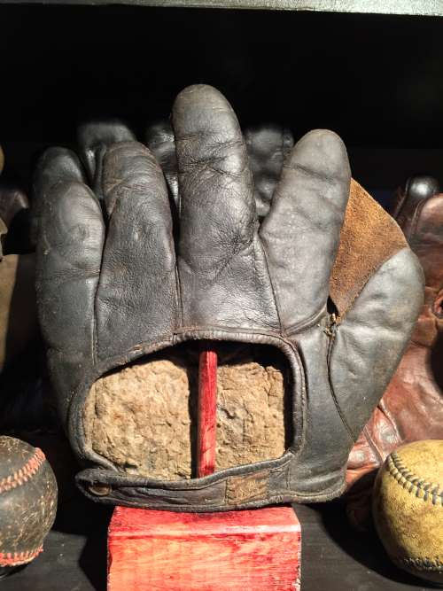 DM Full Web Black With Asbestos Lining Back Aaron