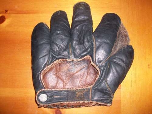 D&M G70 Full Web Black Back