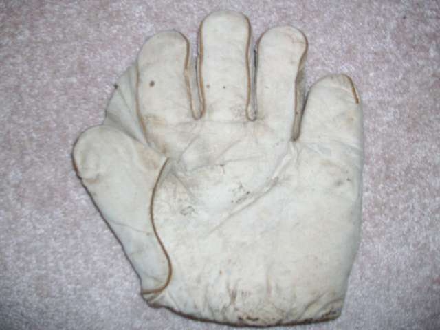 D&M White Full Web Front