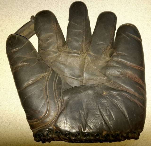 Earl Clarke D&M G35 Front