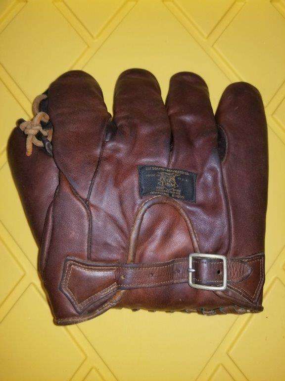 Hugh Critz D&M G97X Back